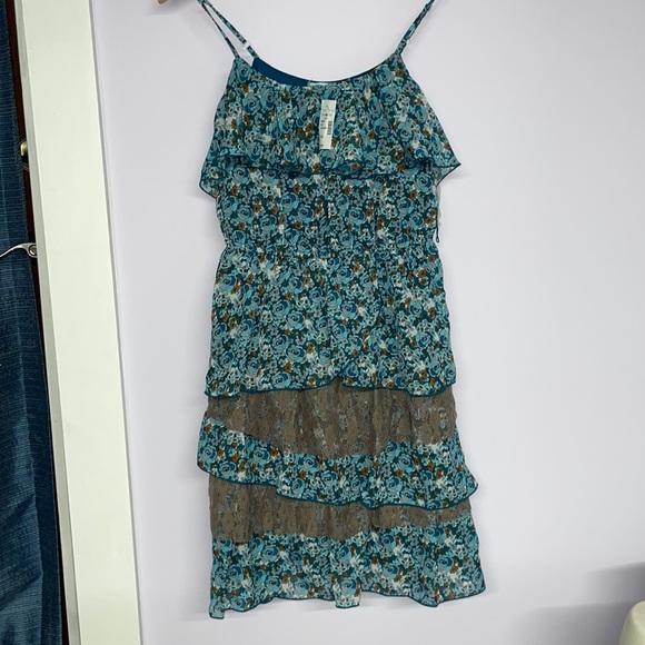 Maurices Floral Tiered mini dress size S - Picture 1 of 4